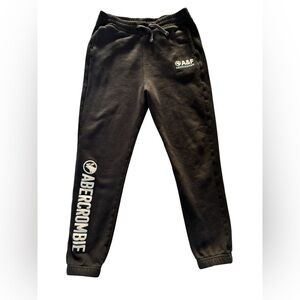 Abercrombie Kids Dark Gray Logo Jogger Sweatpants Unisex Size 11/12